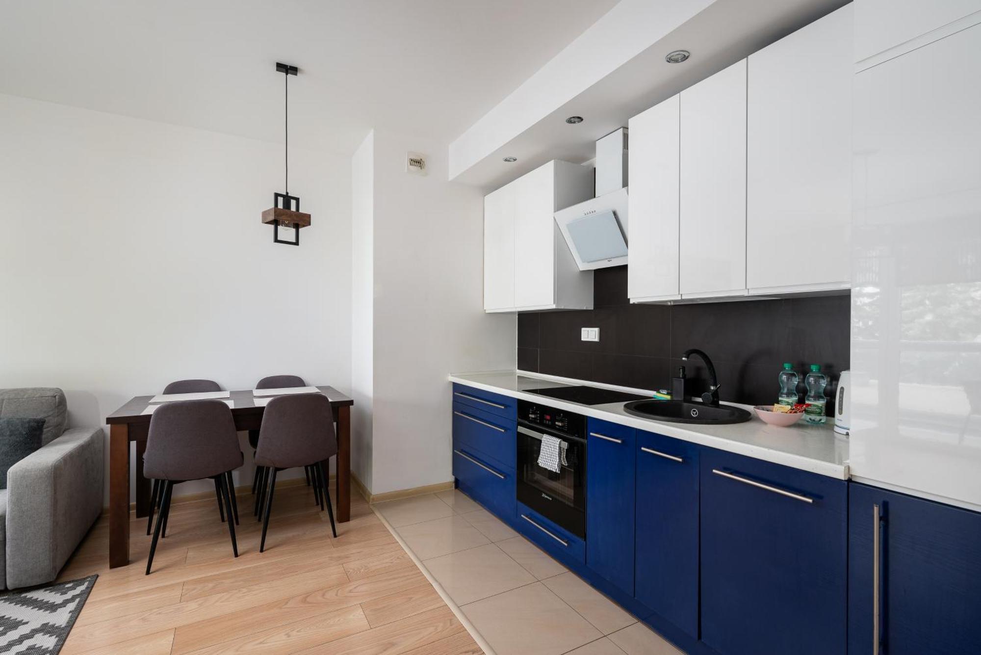 Aleja Krakowska Comfy Apartment Warsaw Exterior photo